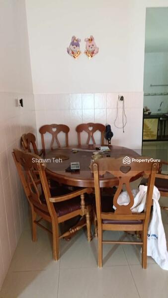 Untuk Dijual - Semi-D house at Taman Tasik Utama
