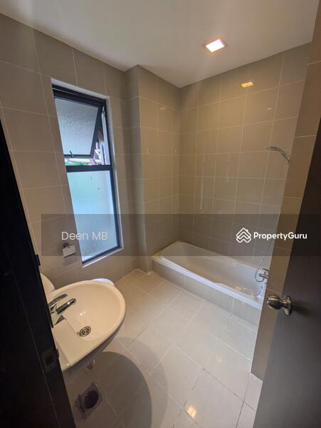 Rumah Teres 2-Tingkat untuk Disewa di Leisure Farm (Gelang Patah) - Nash MB - PropertyGuru.com.my