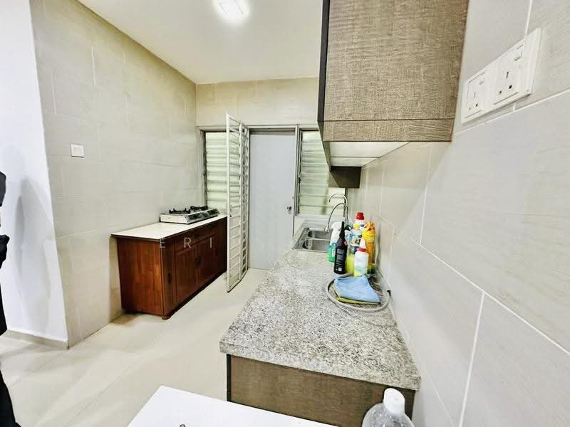 Condominium for Rent at Astana Lumayan - Erin Yusof - Kitchen - PropertyGuru.com.my
