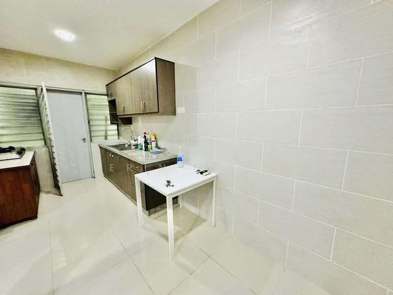 Condominium for Rent at Astana Lumayan - Erin Yusof - Kitchen - PropertyGuru.com.my