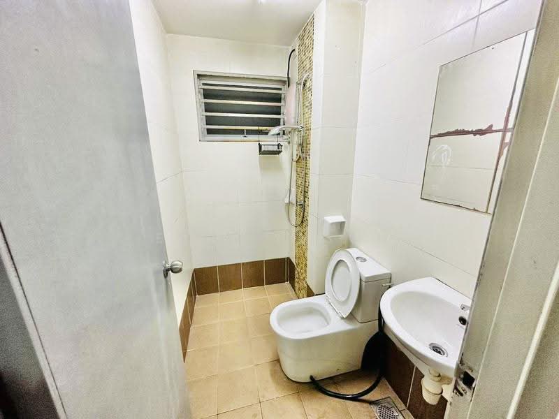Condominium for Rent at Astana Lumayan - Erin Yusof - Bathroom - PropertyGuru.com.my