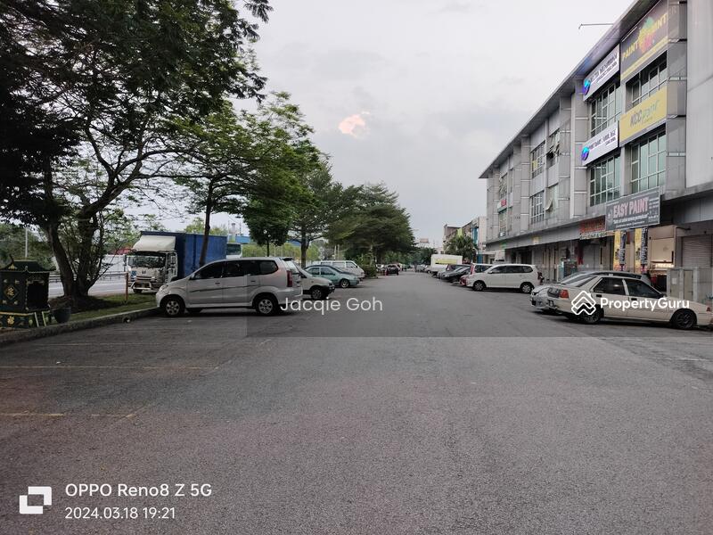 For Sale - B3 Commerz Square