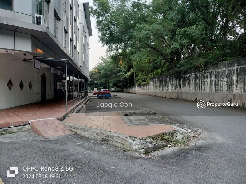 For Sale - B3 Commerz Square