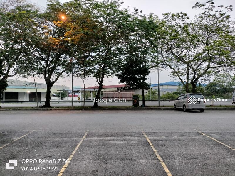 For Sale - B3 Commerz Square