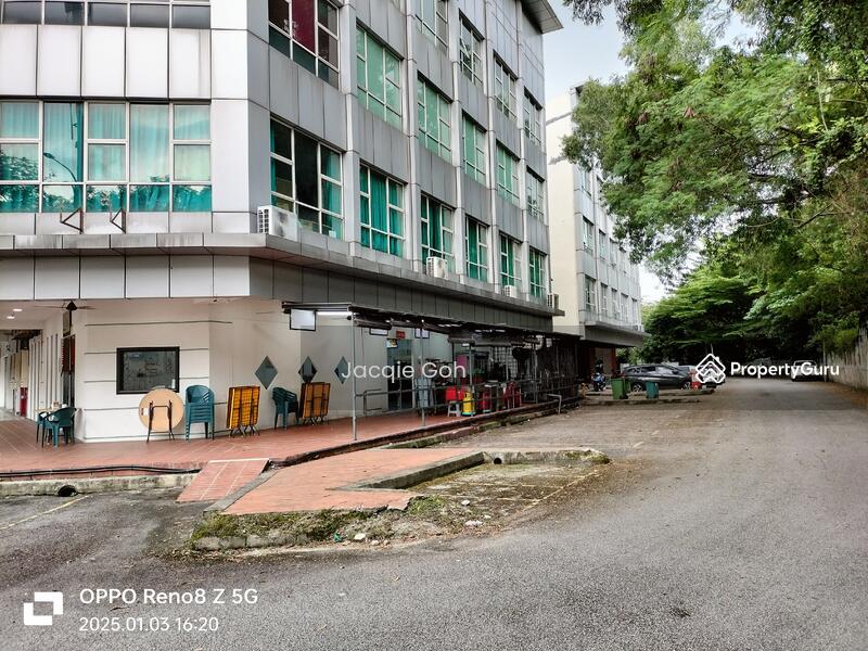 For Sale - B3 Commerz Square