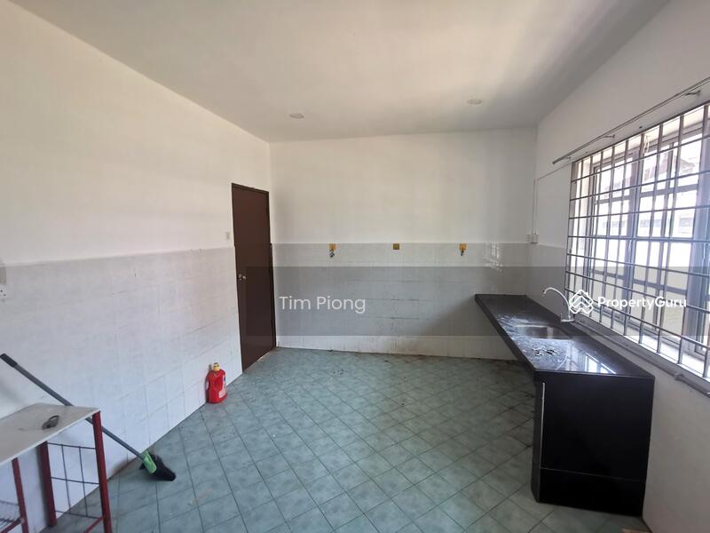 For Sale - Taman Tasik Utama