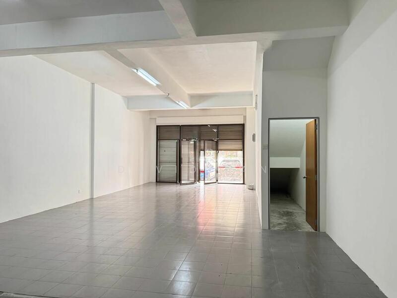 For Rent - Petaling Jaya Sunwaymas Commercial Centre ground floor shop For Rent, SeaPark, Taman Mayang