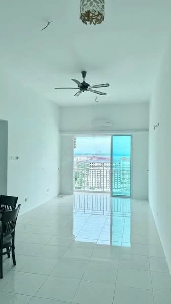 Condominium for Sale at Summer Place - Jacky Yeoh - Living Room - PropertyGuru.com.my