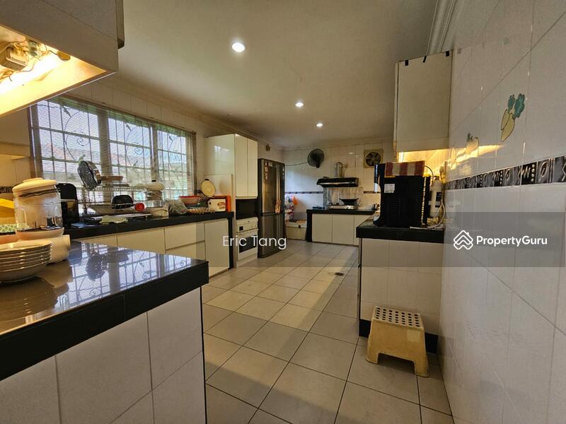 Bungalow for Sale in Batu 11 (Cheras) - Eric Tang - PropertyGuru.com.my