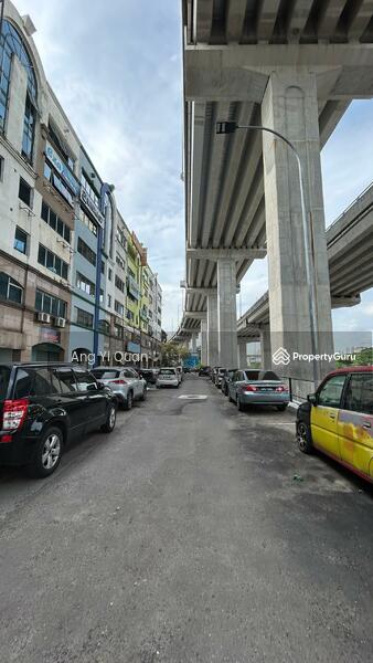 Untuk Dijual - High ROI 5.5%, Main Road, Fully Tenanted, Bandar Tasik Selatan
