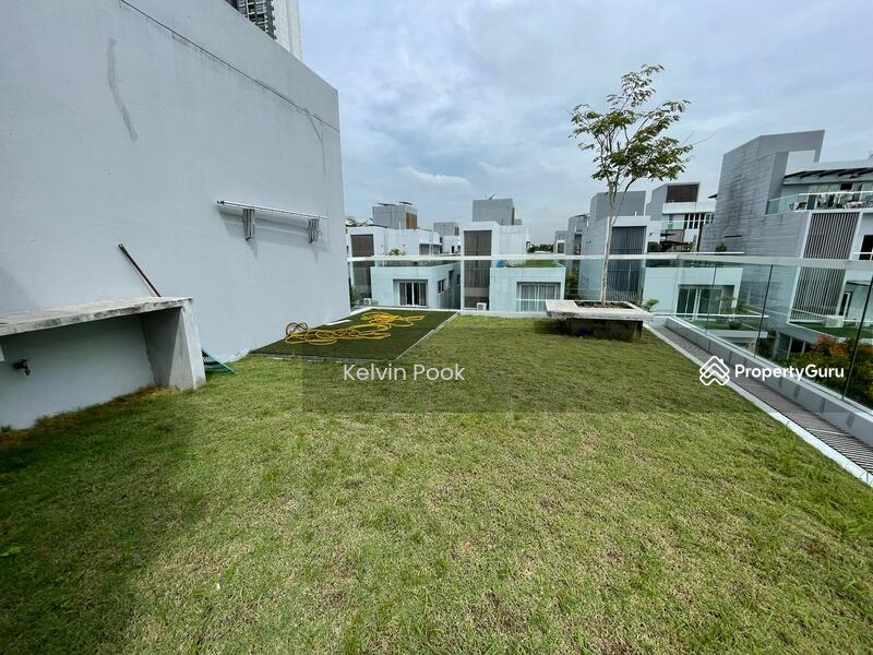 For Sale - Lakefront Villa @ Cyberjaya