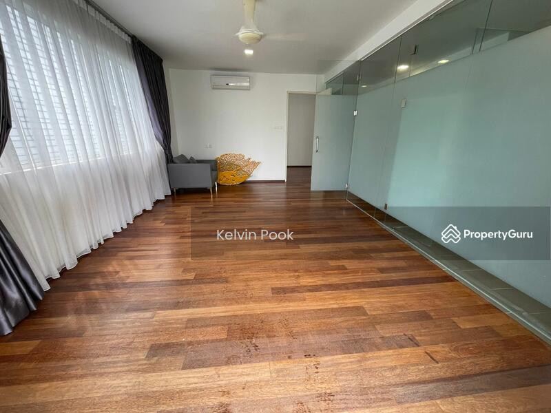For Sale - Lakefront Villa @ Cyberjaya