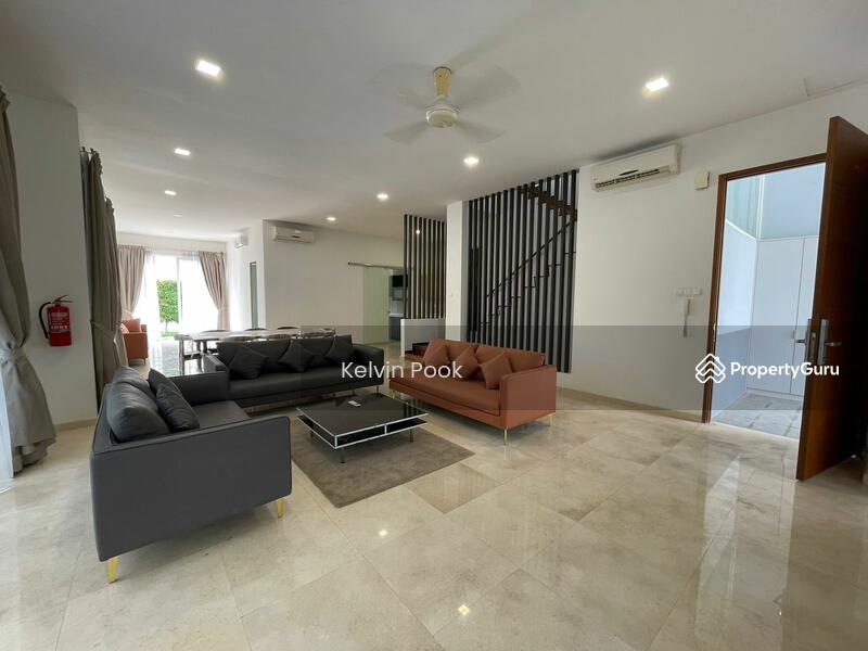 For Sale - Lakefront Villa @ Cyberjaya