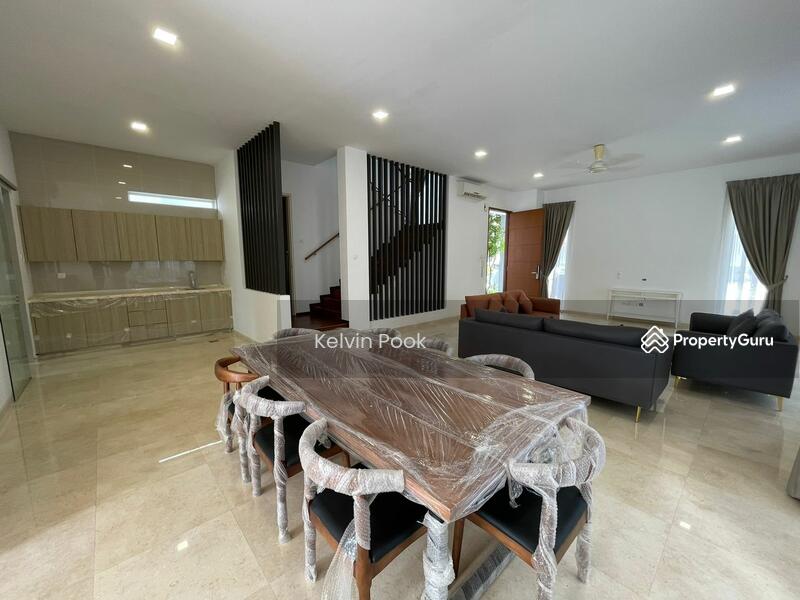 For Sale - Lakefront Villa @ Cyberjaya