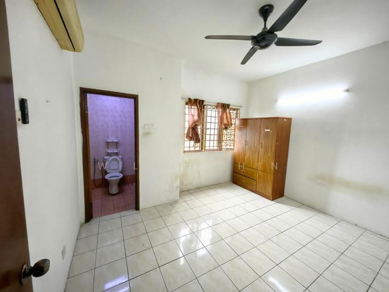 Apartment for Rent at Bougainvilla - Wilson Chin - Bathroom - PropertyGuru.com.my