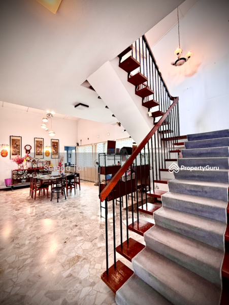 Untuk Dijual - Charming Double-Storey Bungalow with Expansive Grounds @ Pulau Tikus.
