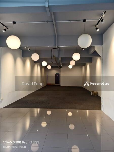 For Rent - Shop lot at Jalan Cheras near LRT/MRT Maluri station, Velocity KL city