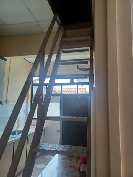 Pangsapuri untuk Dijual di Gedung Heights Apartment - Pen Teo - PropertyGuru.com.my