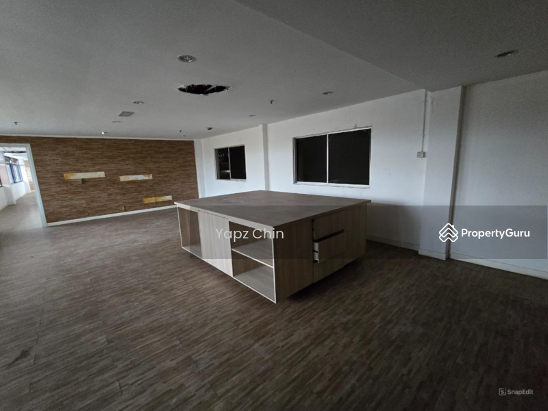 Untuk Dijual - Kawasan Perusahaan Banting