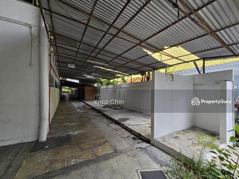 Untuk Dijual - Kawasan Perusahaan Banting