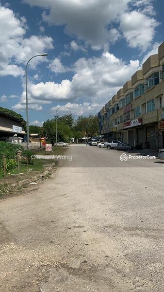 For Sale - 3 storey Shop Emerald Square @ Rawang Integrated Industrial Park