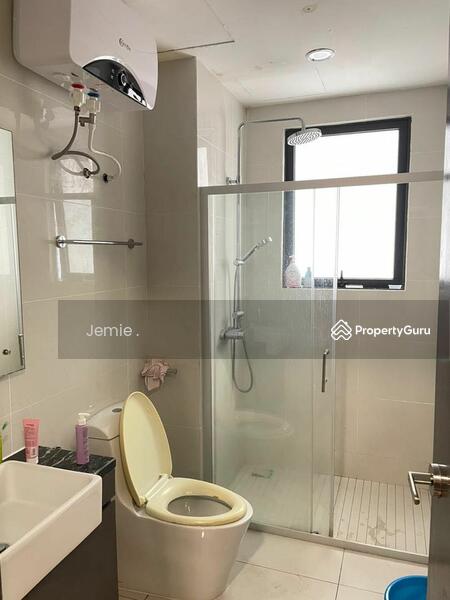 Condominium for Rent at Amberside @ Country Garden Danga Bay - Jemie . - PropertyGuru.com.my