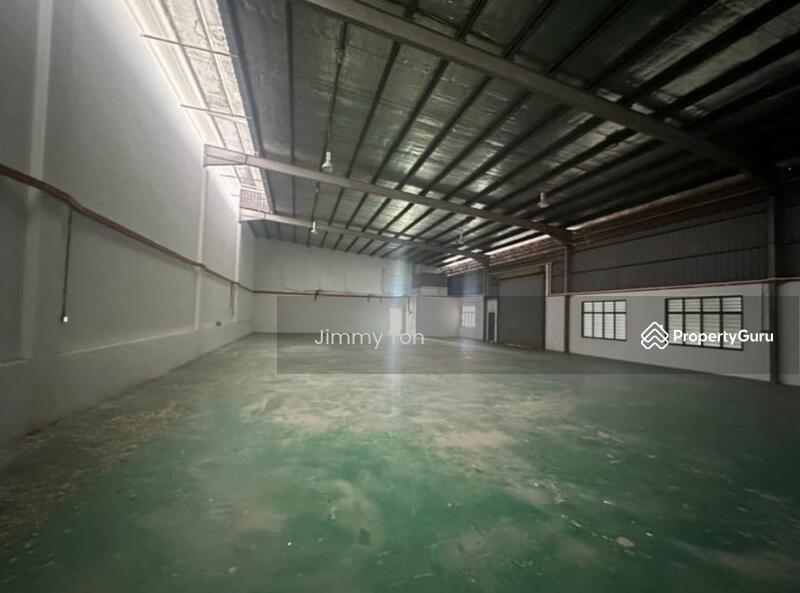 Untuk Disewa - Pekan Nanas Semi Detached Factory For Rent