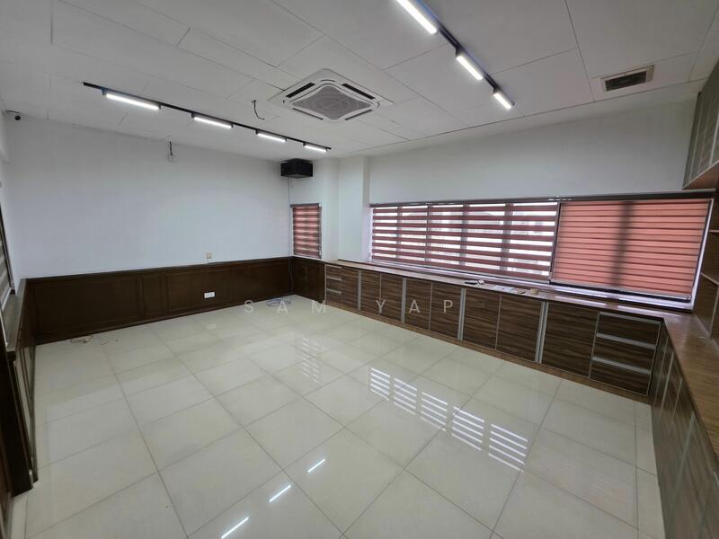 For Rent - 2 storey shop, Bandar Teknologi Kajang