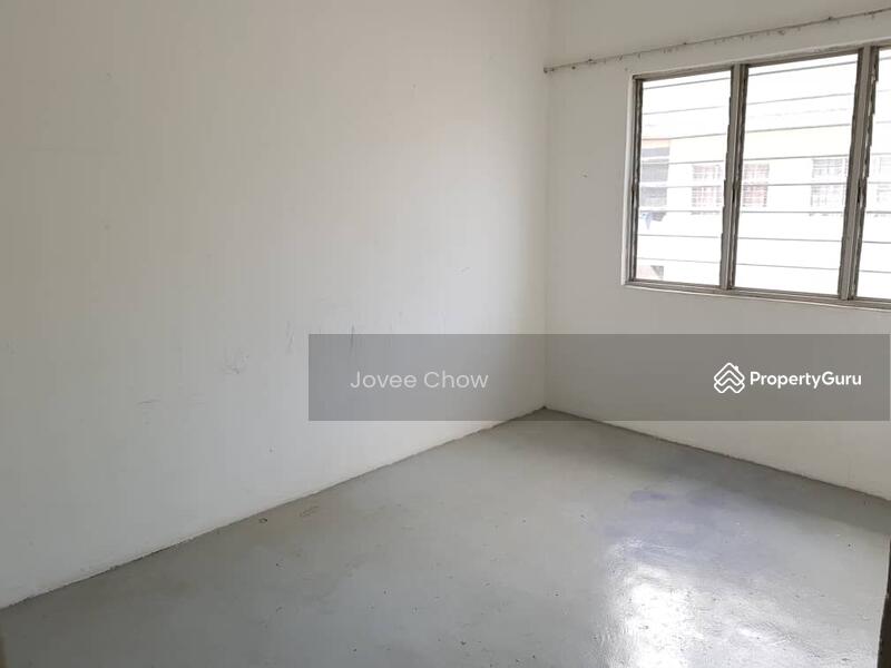 For Rent - Taman Pendamar Indah 2