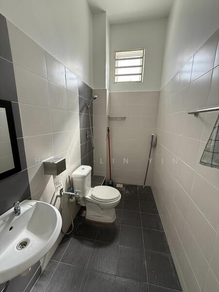 Untuk Dijual - Terrace house at Taman Merbau Indah