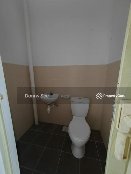 Taman Scientex Kulai 2 Double Storey Terrace House Near Kulai tol untuk Untuk Disewa - RM 2,000 /bulan, Mac 2026 - PropertyGuru.com.my