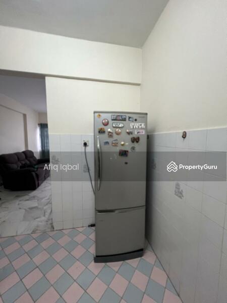 Untuk Disewa - Menara Alpha