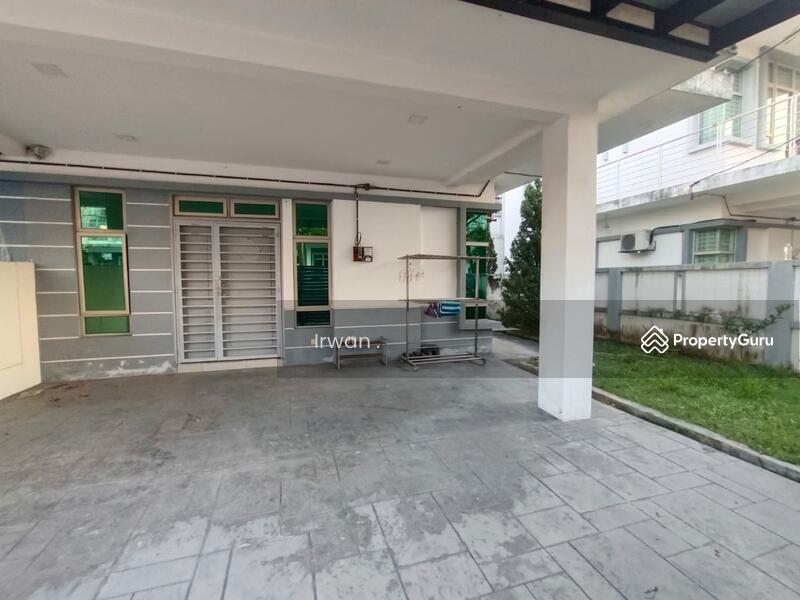 For Sale - [NON BUMI LOT] 2 Storey Semi-D, Royal Ivory 2, 4 Beds, 4 Baths, SP 10