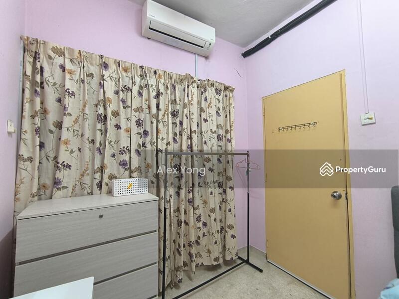 For Rent - The Hub SS2