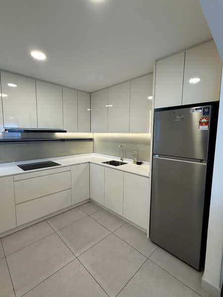 Untuk Disewa - The Atrium