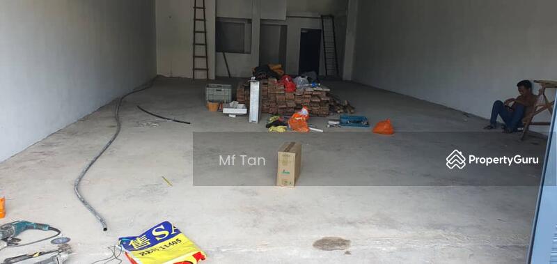 Untuk Dijual - Bukit Beruntung 1 & 1/2 Storey Factory for Rent