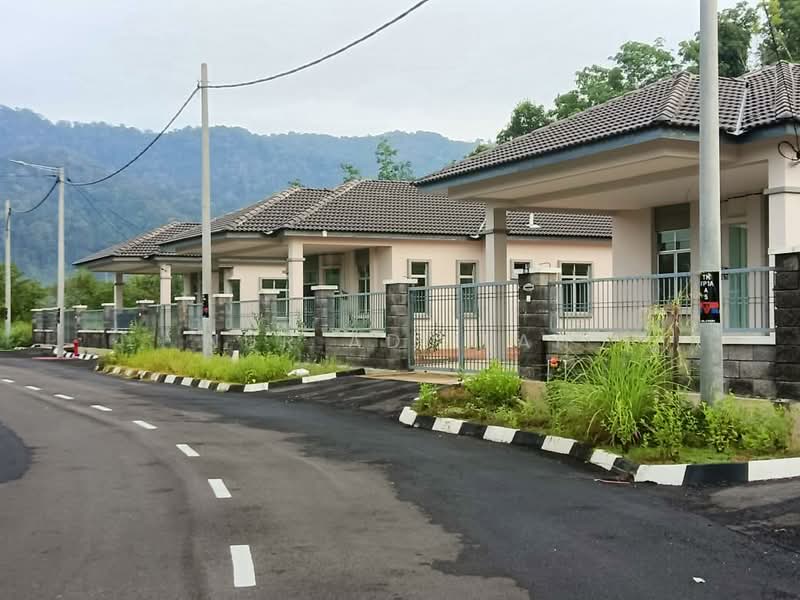 Bungalow House for Sale in Rumah Banglo Setingkat di Sik (Sik) - Nur Adiilah - Exterior - PropertyGuru.com.my