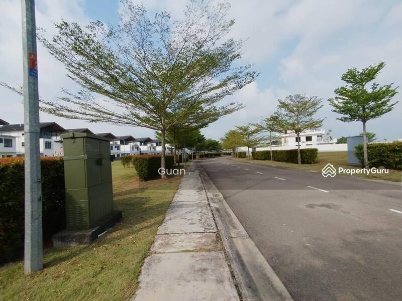 For Sale - SENIBONG COVE