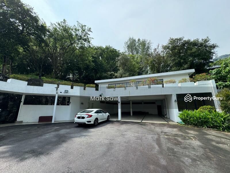 For Sale - Villa in Batu Ferringhi