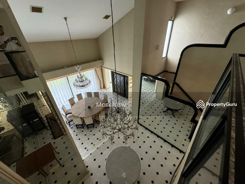 For Sale - Villa in Batu Ferringhi