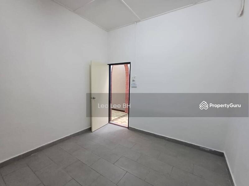 Untuk Dijual - 26, Jalan Ledang, Taman Lambak, 86000 Kluang , Johor