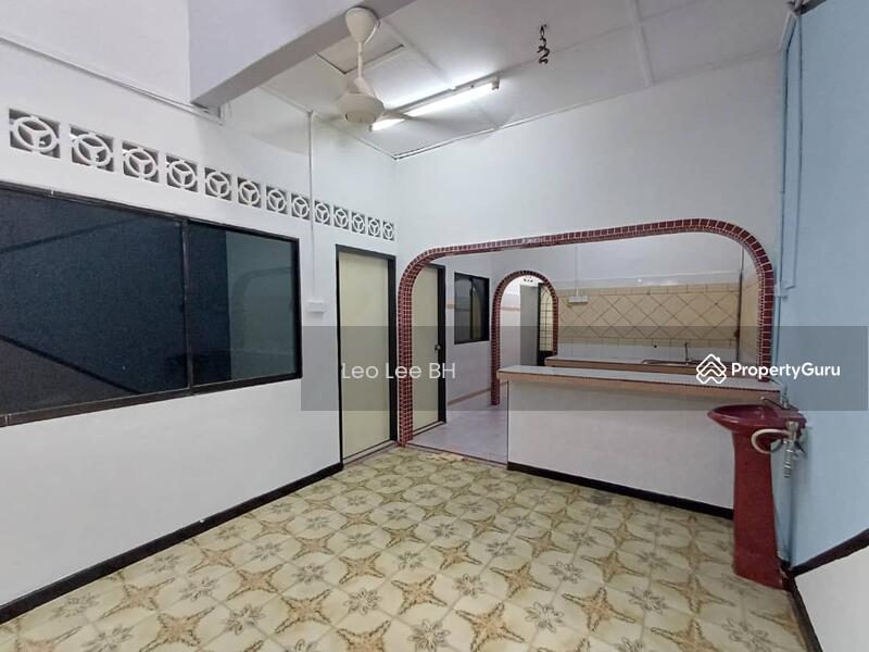 Untuk Dijual - 26, Jalan Ledang, Taman Lambak, 86000 Kluang , Johor