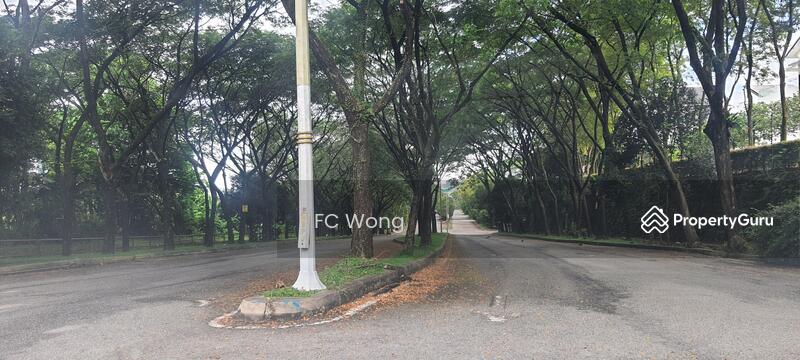 Untuk Disewa - 3 Storey Bungalow 4500 Sq Ft 6R 5B In Sunway Rymba Hill, Kota Damansara for Rent
