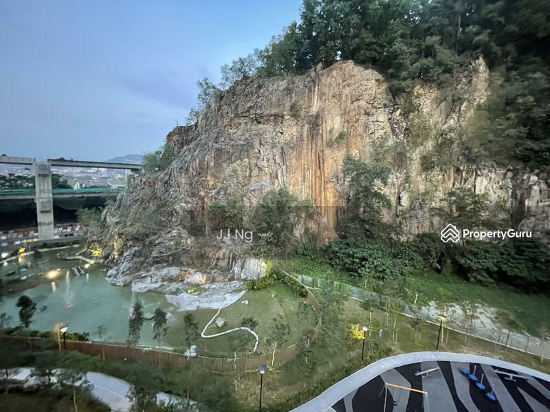 Untuk Disewa - Riana South