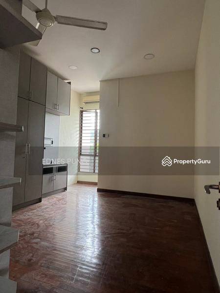 Untuk Dijual - Semi-D house at Taman Puchong Impian 2
