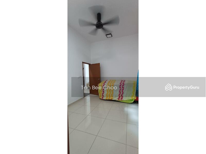 For Sale - Bandar Springhill