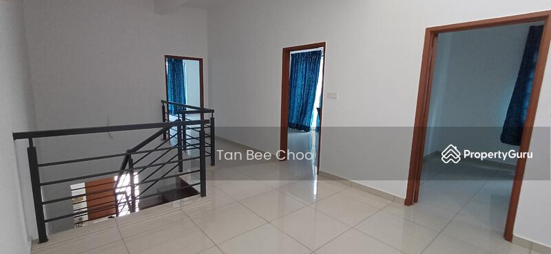For Sale - Bandar Springhill