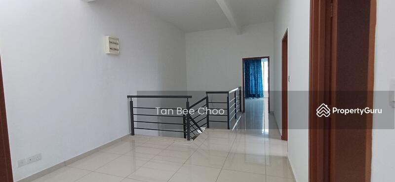 For Sale - Bandar Springhill