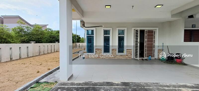 For Sale - Bandar Springhill
