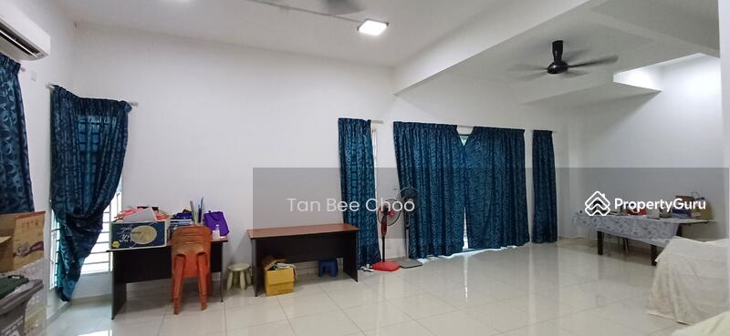For Sale - Bandar Springhill
